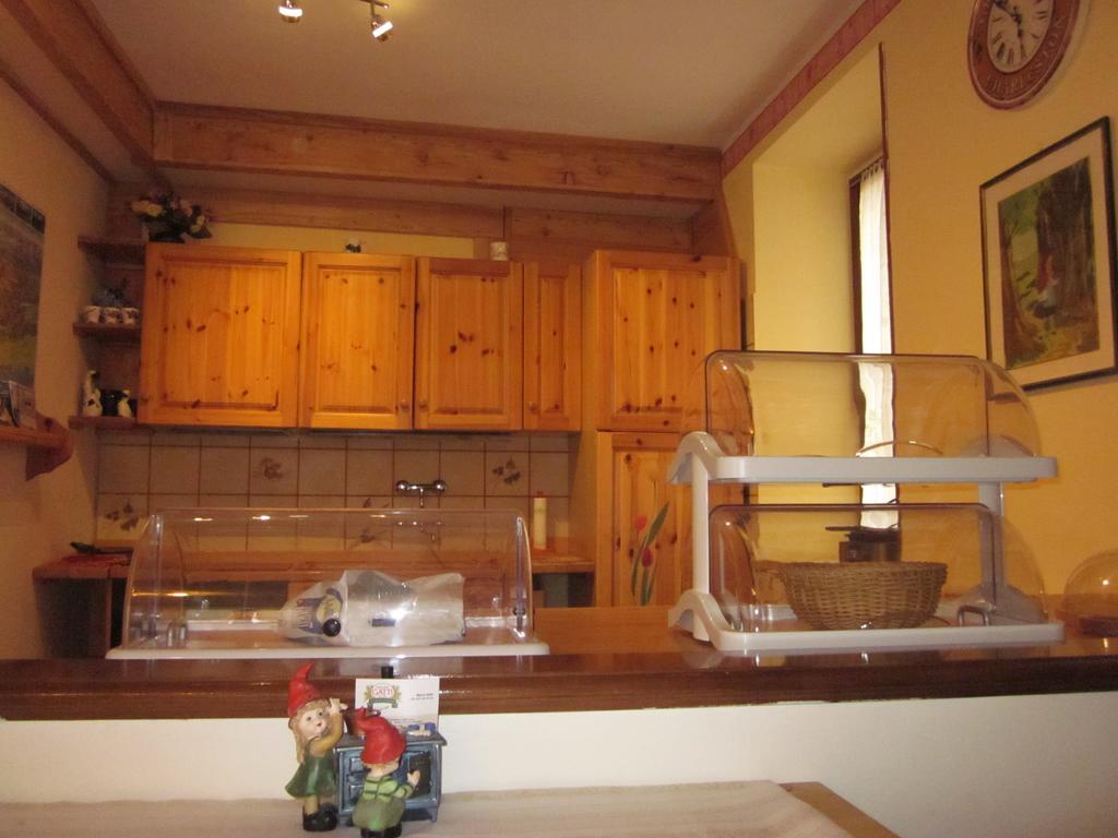 B&B Al Larice Strigno Exterior photo
